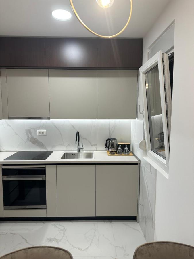 Luxury Apartments D&B Podgorica Exterior foto