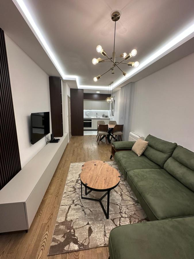 Luxury Apartments D&B Podgorica Exterior foto