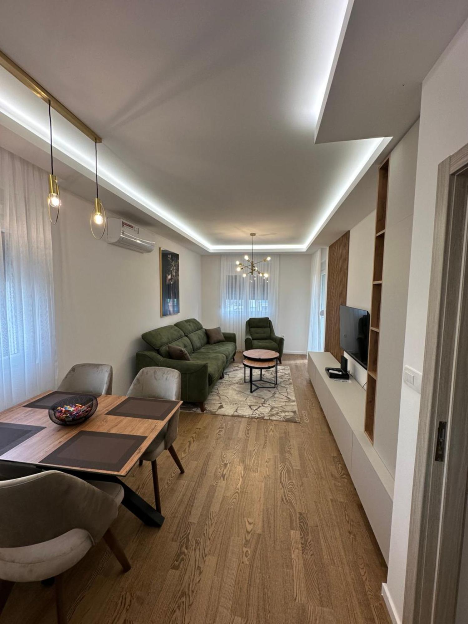 Luxury Apartments D&B Podgorica Exterior foto
