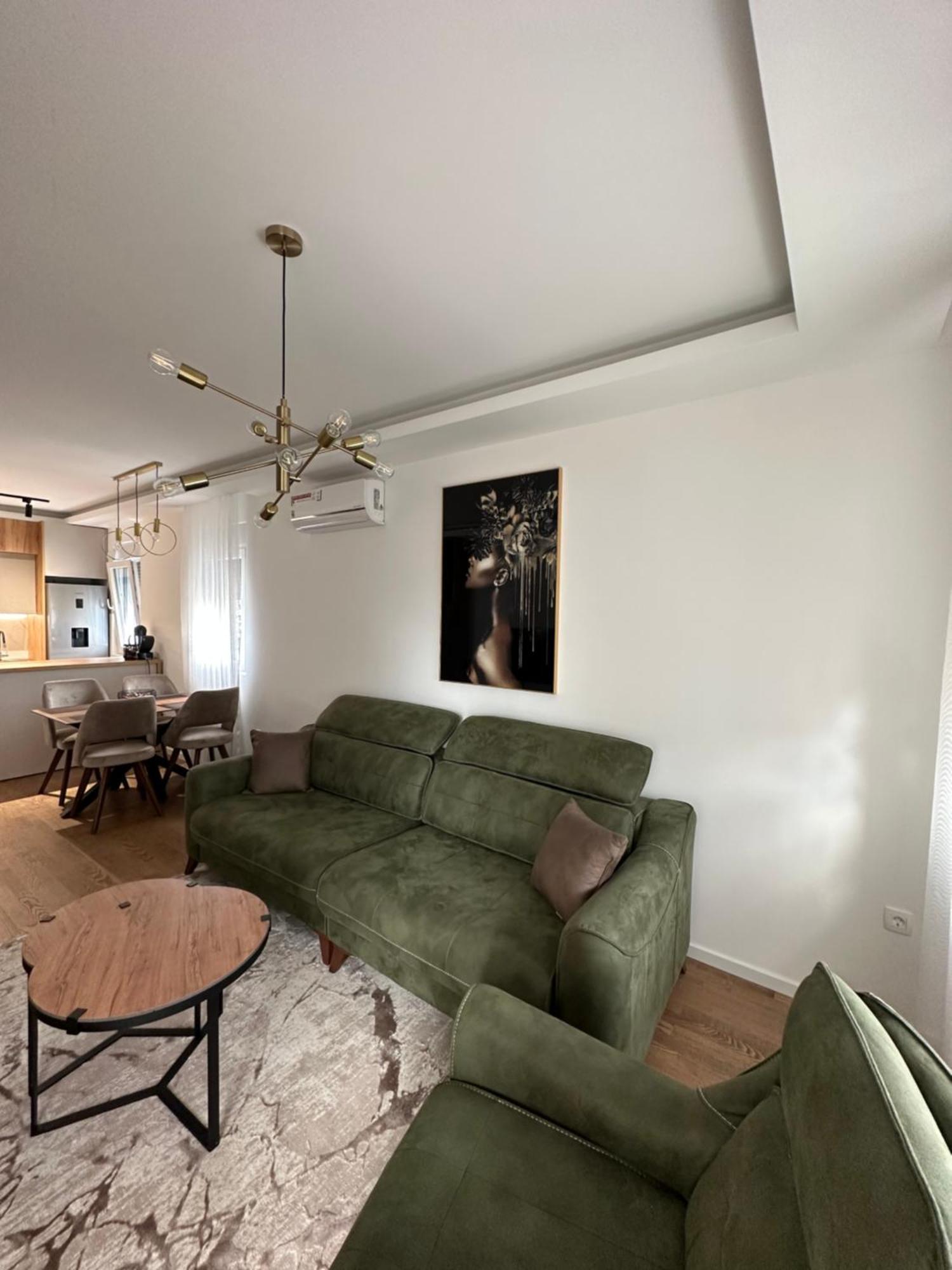 Luxury Apartments D&B Podgorica Exterior foto